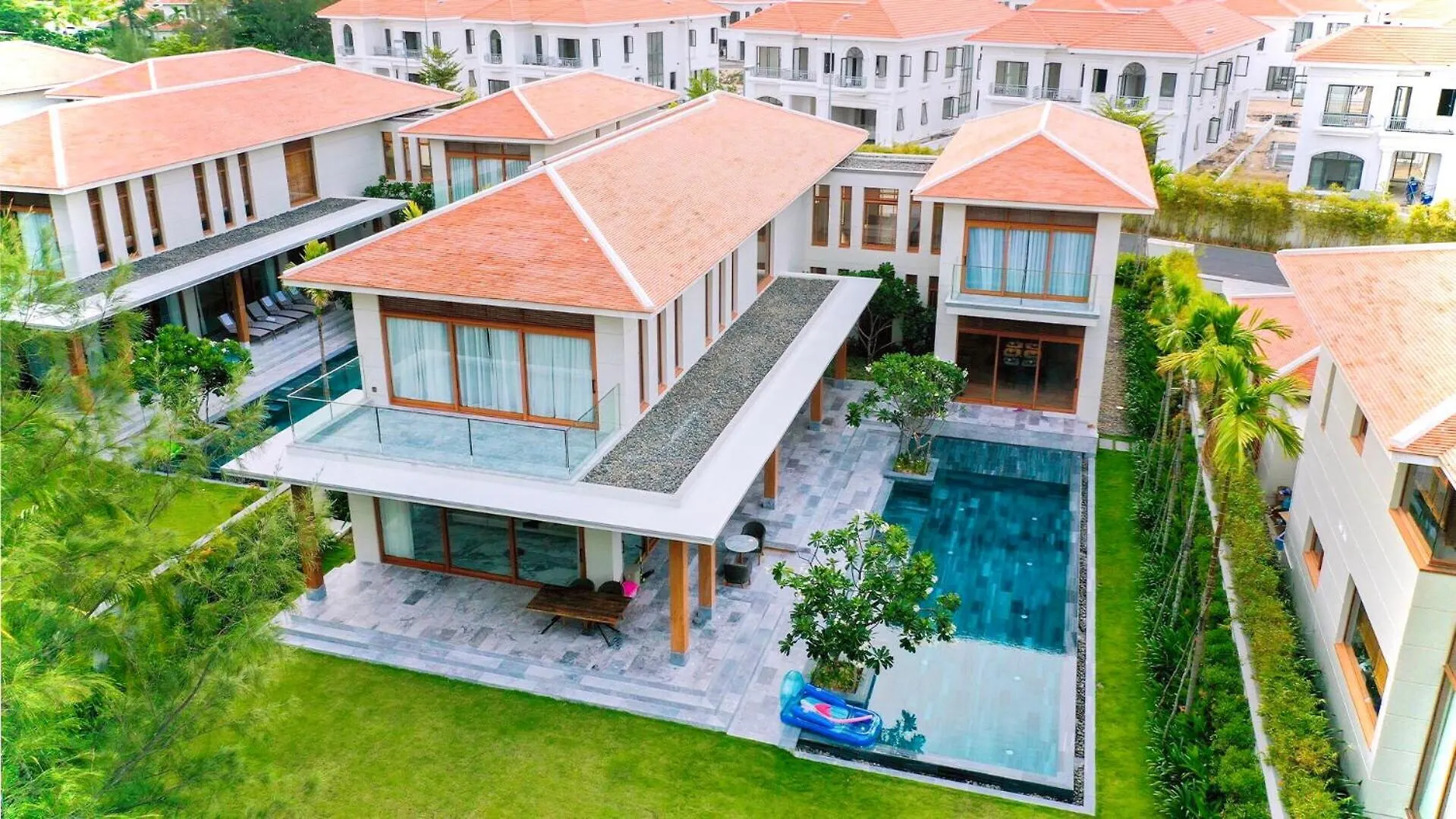 Danang Ocean Resort & Spa Non Nuoc Beach Villas