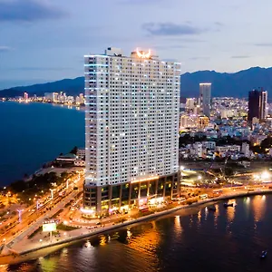 muong-thanh-luxury-khanh-hoa.nhatrangbesthotels.com/