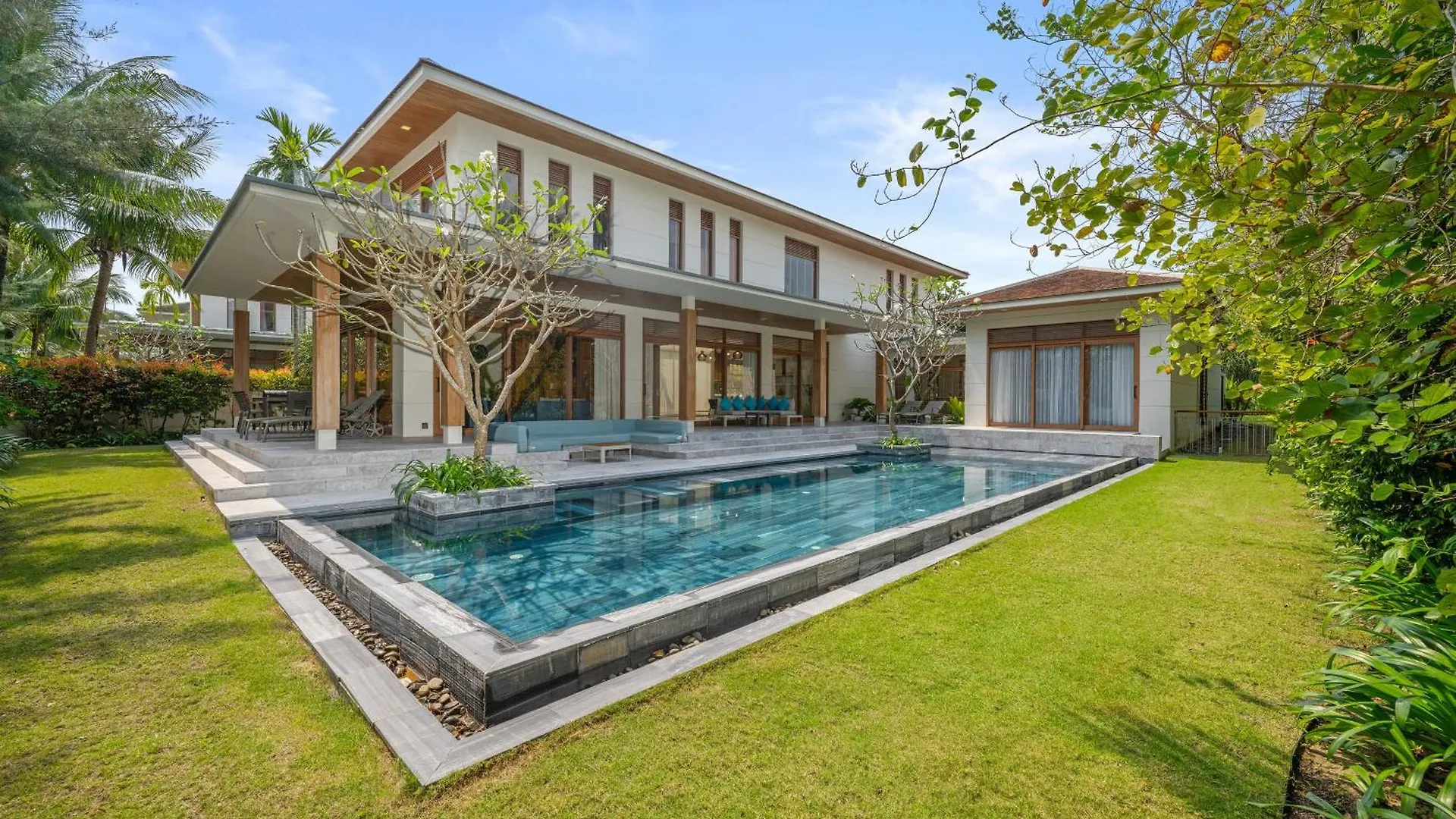 Danang Ocean Resort & Spa Non Nuoc Beach Villas